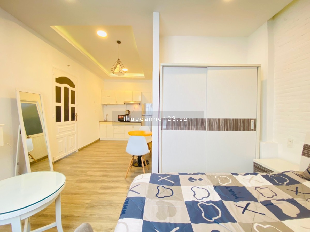 Cho thuê căn hộ tại Nguyễn Thị Minh Khai, Quận 1, dt 35m2, giá 9tr5, thang bộ, full nội thất