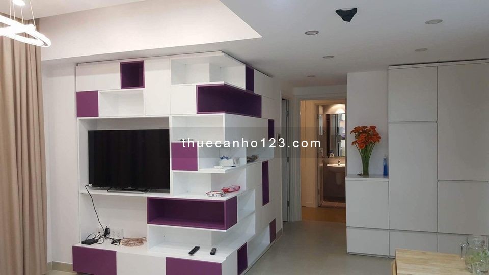 Cho thuê căn hộ chung cư Quận 2 Masteri Thảo Điền + An Phú, 70 m2, giá 17tr