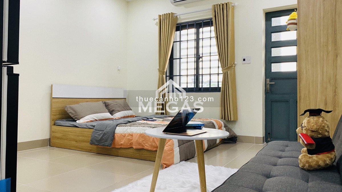 Căn hộ mini full nội thất, giá rẻ có balcon thoáng mát khu vực giáp Tân Phú
