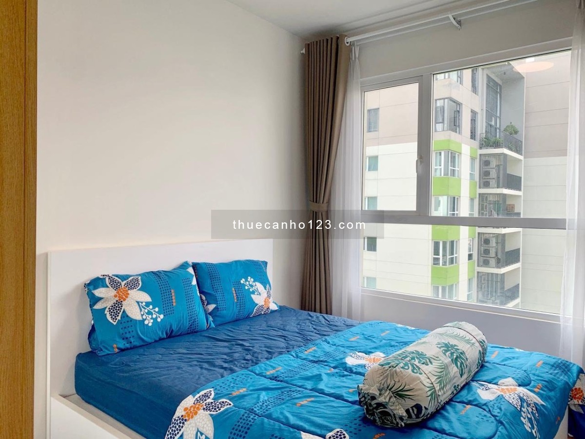 Nhà trống 2 pn cần cho thuê nhanh tại Vista Verde, giá 17tr. Lh em Tâm: 0902.0506.43