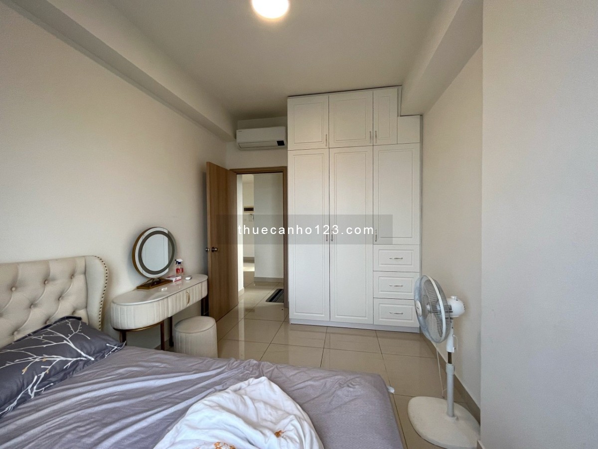 Cho thuê căn hộ chung cư Q2, 52m2 1 pn, đẹp y hình tại The Sun Avenue, giá 14tr