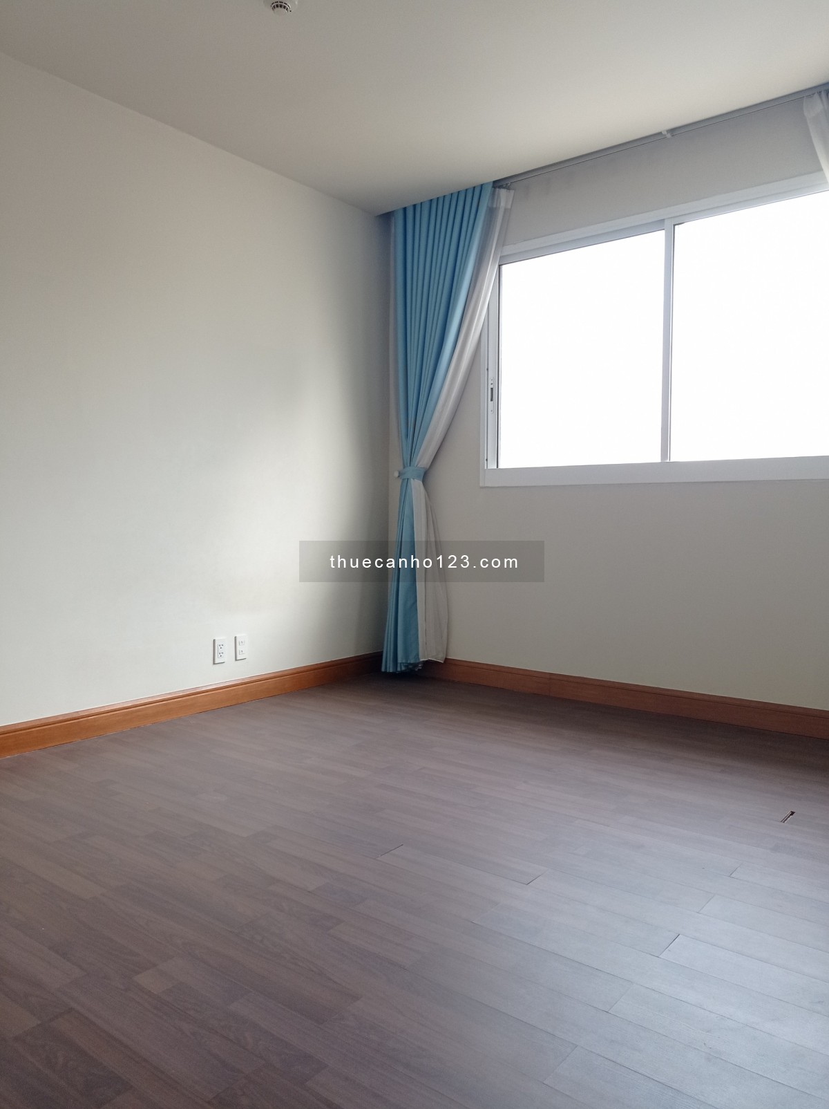 Cho thuê căn hộ 3 pn - 150m2 giá thuê tốt nhất thị trường tại dự án Splendora Bắc An Khánh