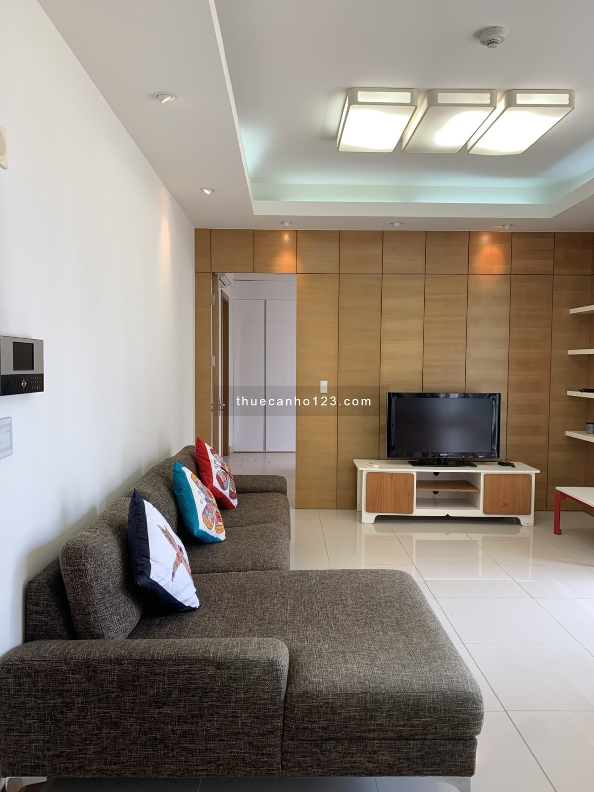 Căn hộ 2 pn - DT 109m2 full nội thất cho thuê giá 12 triệu/tháng tại dự án Splendora Bắc An Khánh