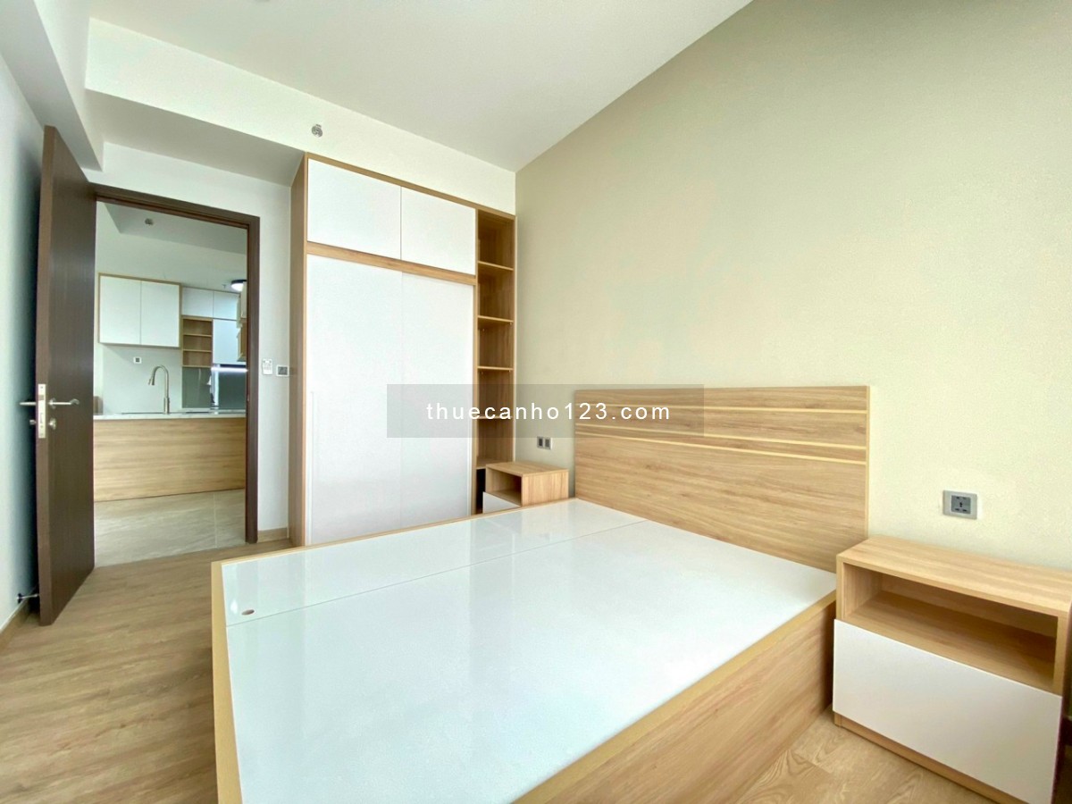 Cho thuê Midtown 2pn 2wc nội thất dính tường giá 19 triệu