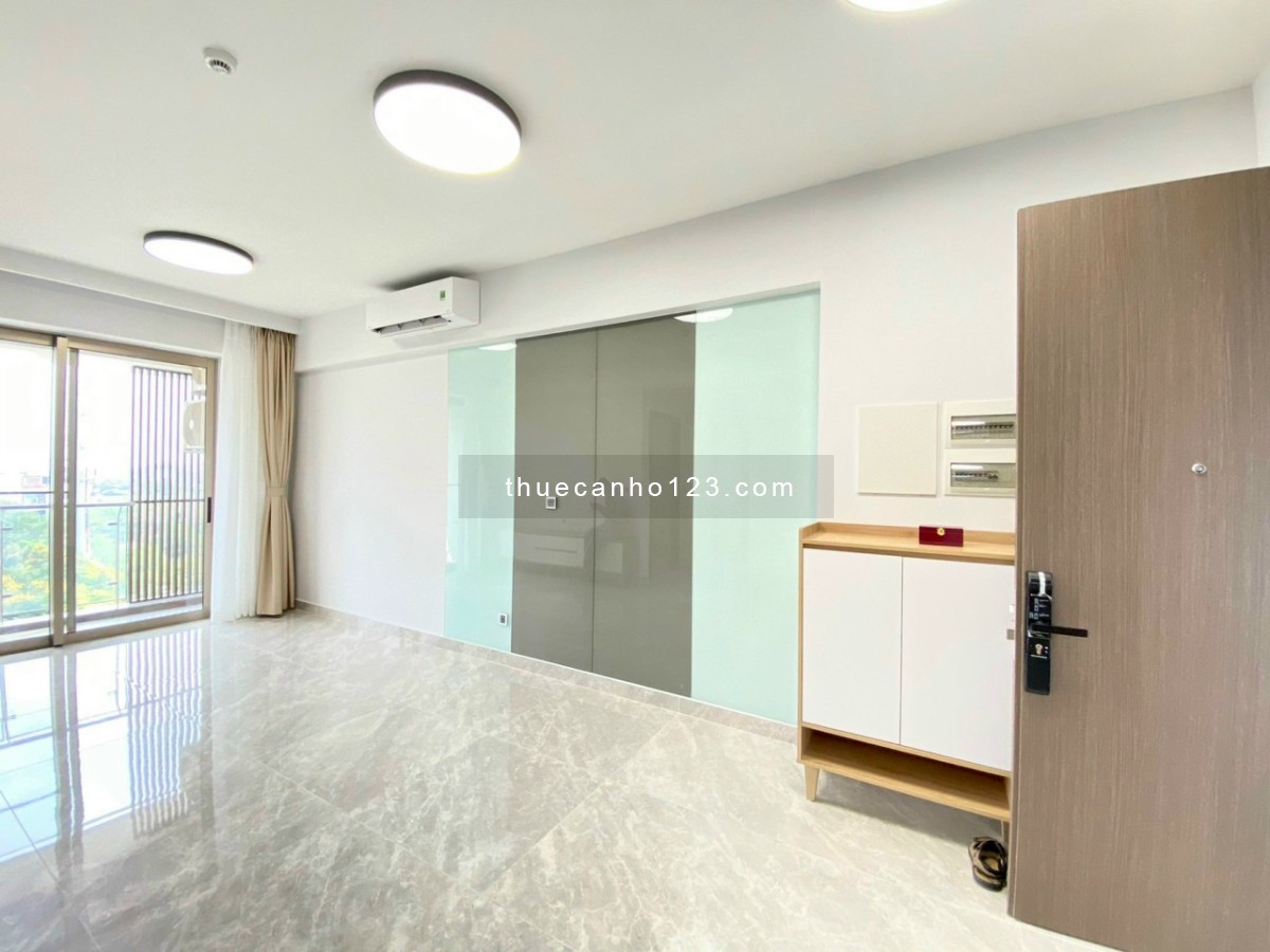 Cho thuê Midtown 2pn 2wc nội thất dính tường giá 19 triệu