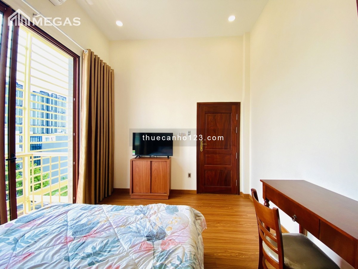 Cho thuê căn hộ view đẹp, nội thất vip gần Đảo Kim Cương