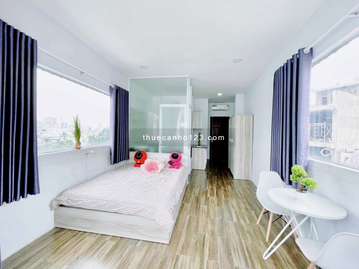 Căn hộ dịch vụ view ban công siêu đẹp, diện tích 40m2, giá 7tr5/tháng, giờ tự do, full nội thất