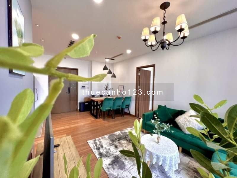 Cho thuê căn hộ Eco Green 3 pn , 2 wc, giá 18 triệu, dt 95m2