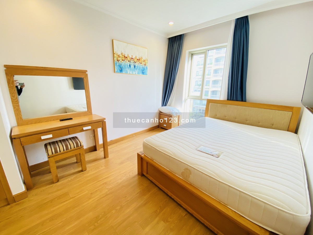 Cho thuê căn hộ cao cấp tại Saigon Pavillon Q3, 58m2, nội thất cao cấp, giá 20tr/th