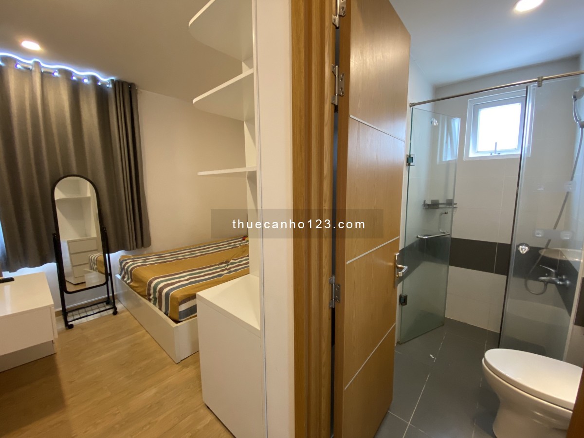 Cho thuê căn hộ Him Lam PHú Đông view hồ bơi 67m2 2PN 2WC. Dương 0906388825 ở ngay