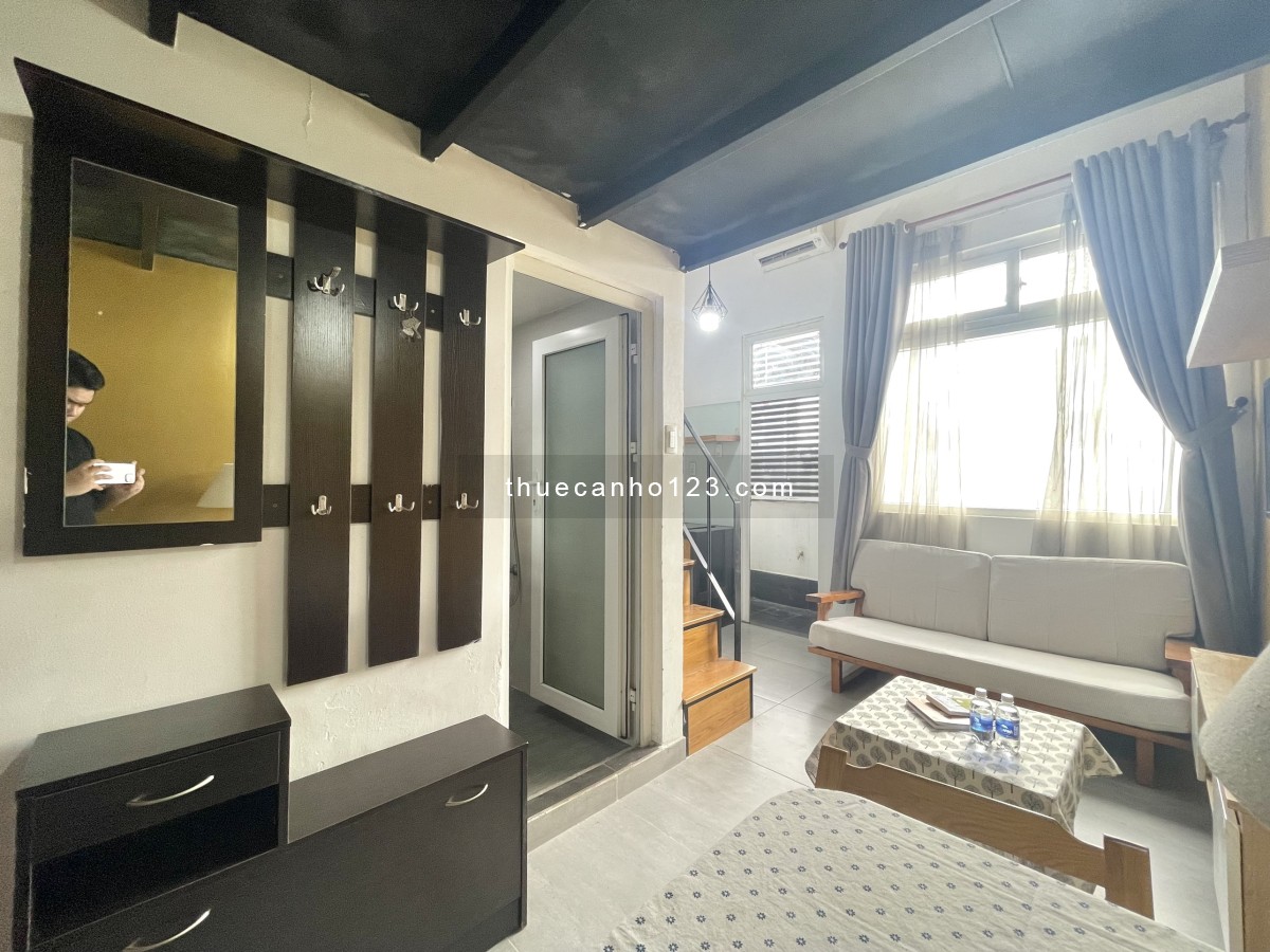 Cho thuê căn hộ Quận 7 giá rẻ , tiện nghi ban công máy giặt riêng