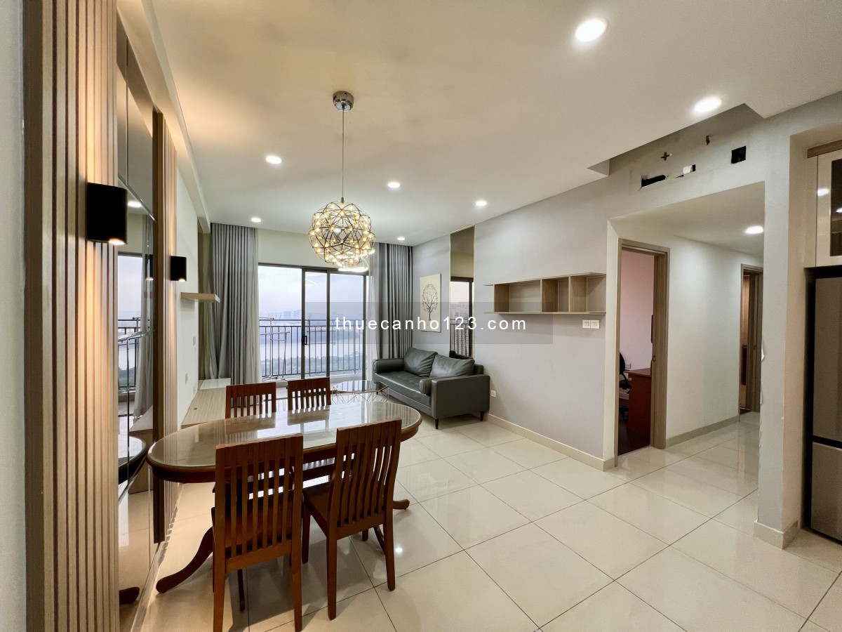 Cho thuê 3 phòng ngủ, dt 96m3, giá chỉ 20tr The Sun Avenue - Q2