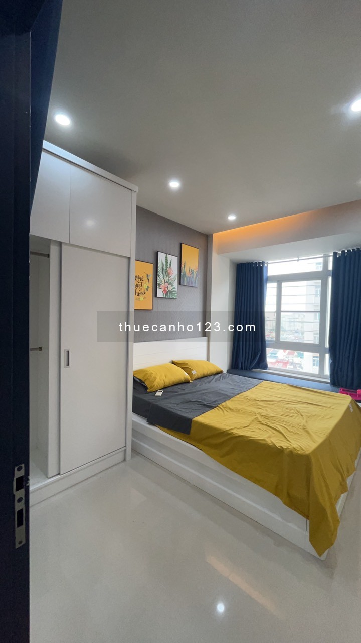 Cho thuê Sky Garden 3 pn, 2 wc giá 15 triệu