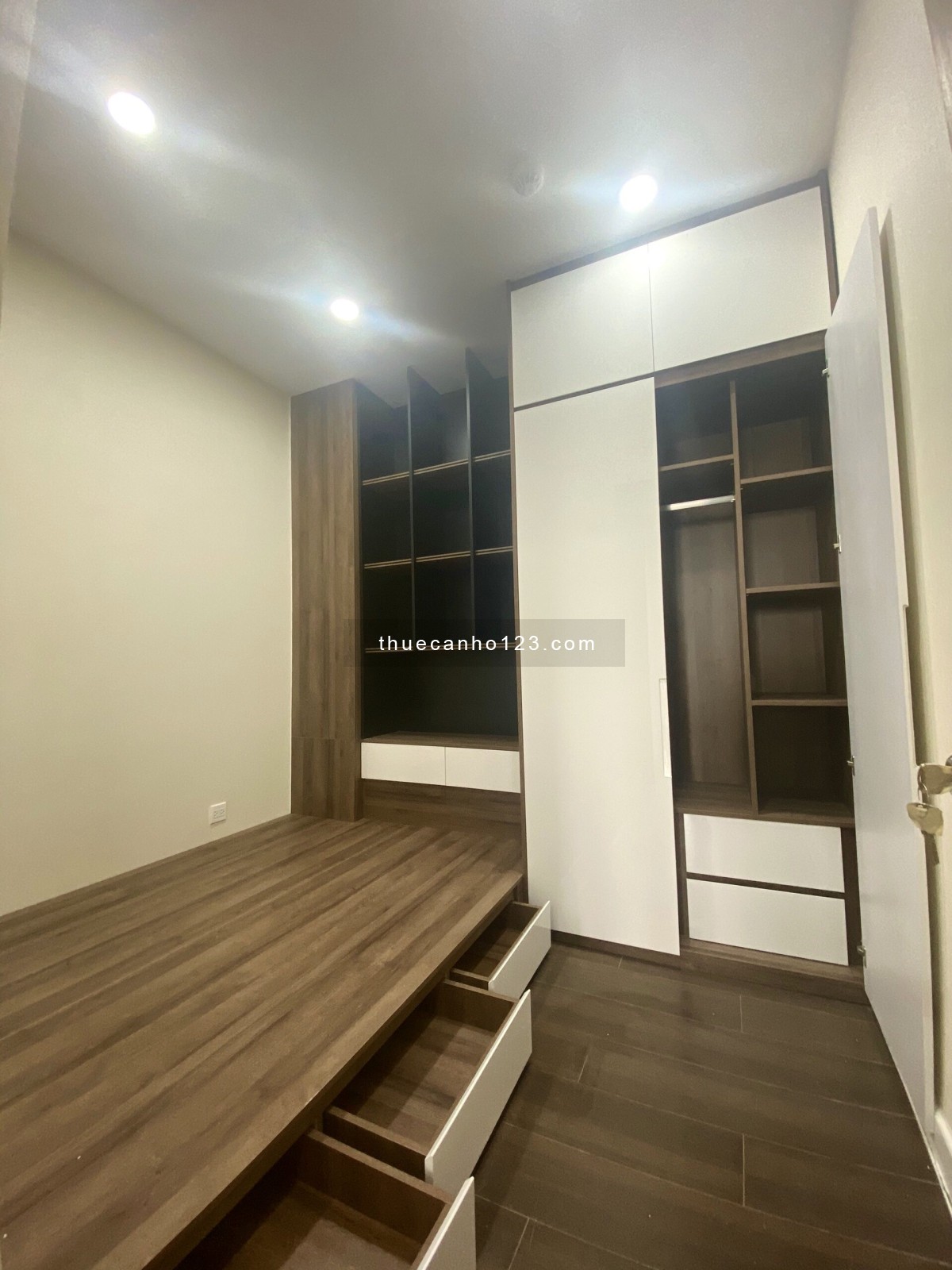 Thuê The Sun Avenue 1 + 1 pn - 56m2 - Full nt hịn 17tr