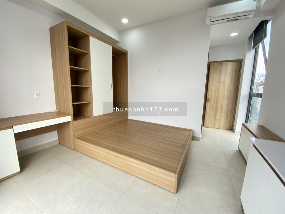 CHDV - Duplex cửa sổ thoáng - bếp rộng ngay sân bay