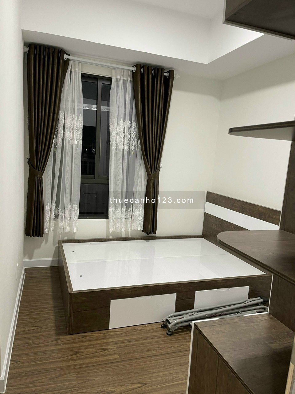 Cho thuê căn hộ Safira Khang Điền, 2PN - 2WC có ban công, full nội thất, giá chỉ 9tr5/tháng