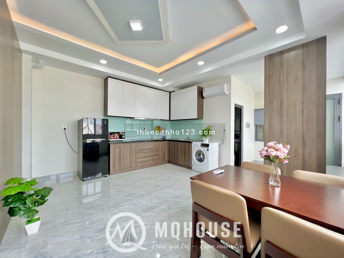 Cho thuê Penthouse 1 phòng ngủ siêu to 80m2 ngay khu vực Tân Bình