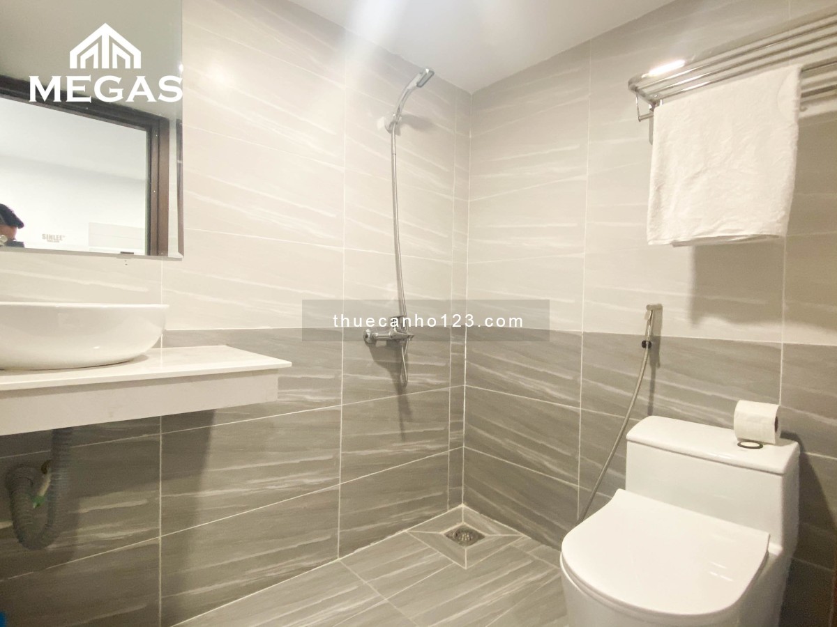 Cho thuê CHDV dạng 2 pn 2 wc ngay sát Mai Chí Thọ - full nt - máy giặt riêng - ban công thoáng