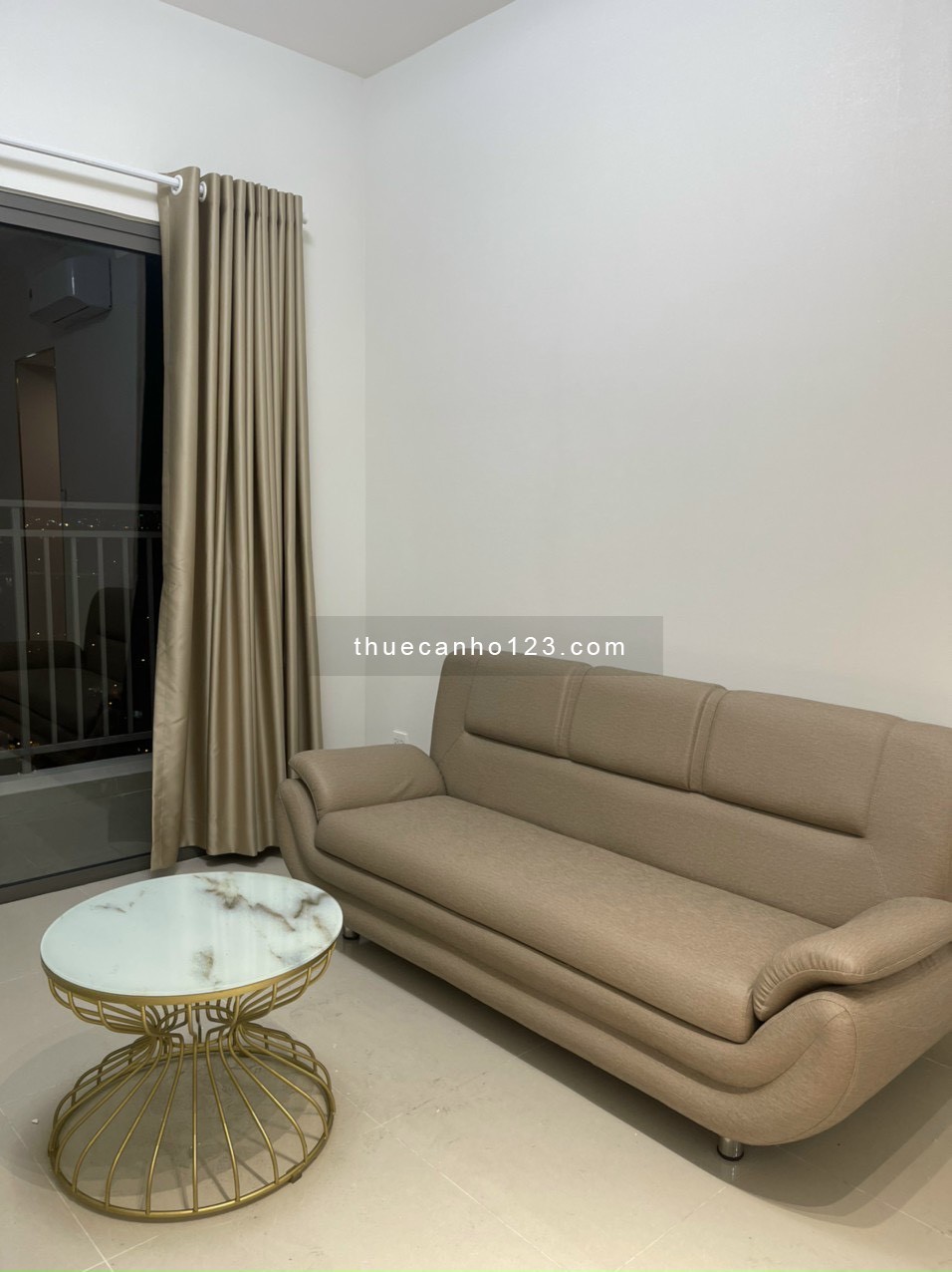 Căn hộ cho thuê 1 phòng ngủ NT cực đẹp dt 51m2 view sông The Sun Avenue Quận 2