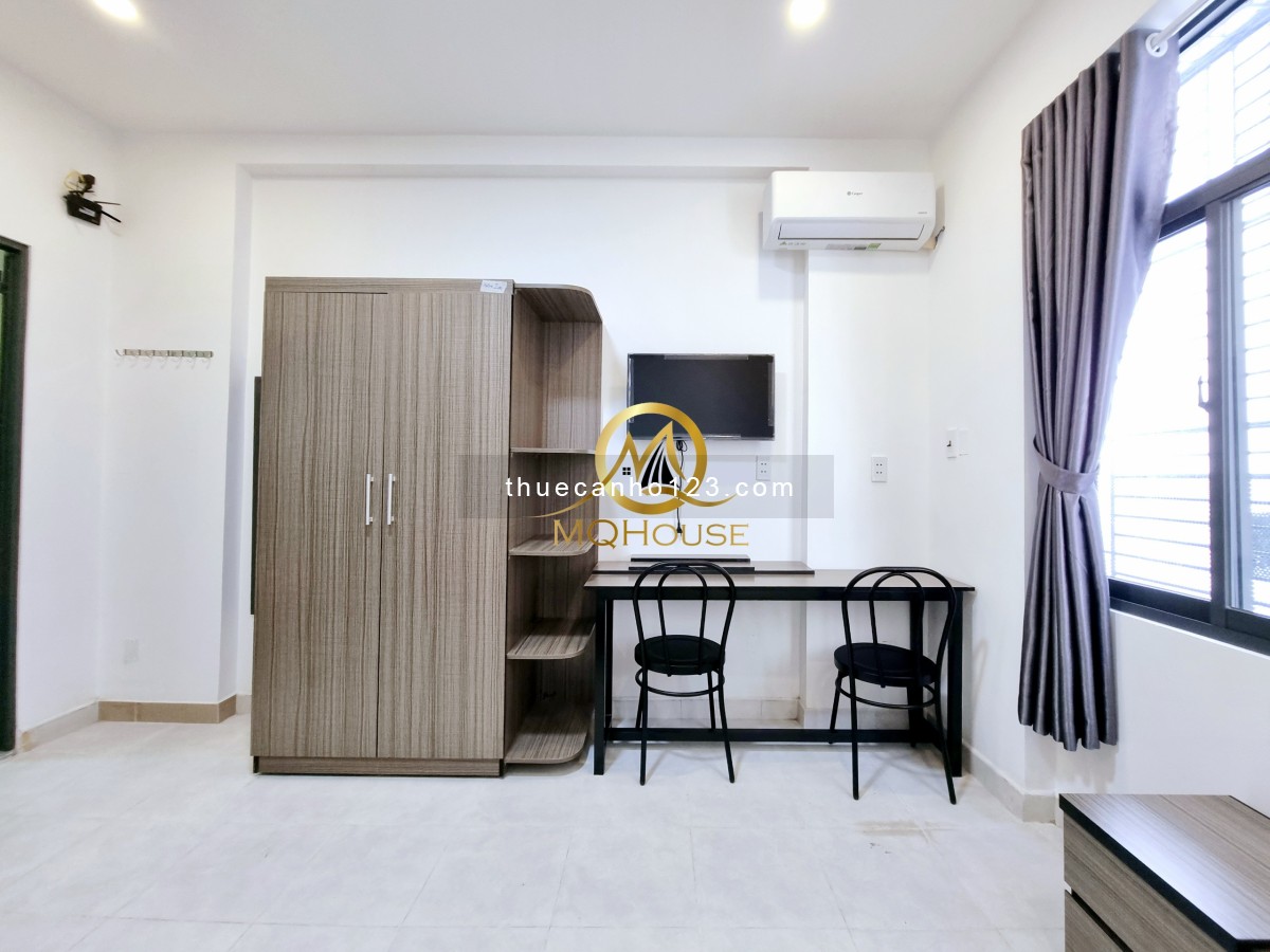 CHCC cửa sổ view đẹp y hình - Máy giặt riêng - Giá 7tr/tháng