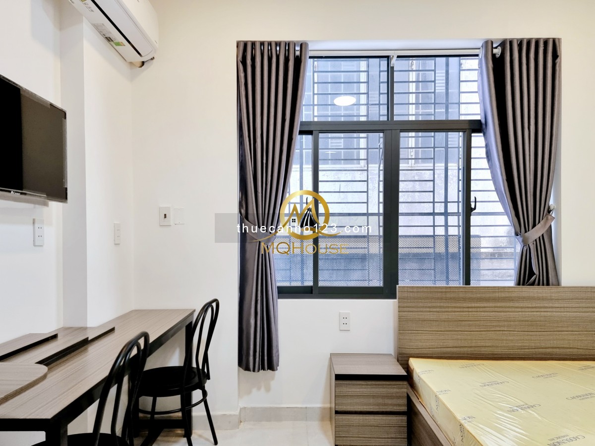 CHCC cửa sổ view đẹp y hình - Máy giặt riêng - Giá 7tr/tháng