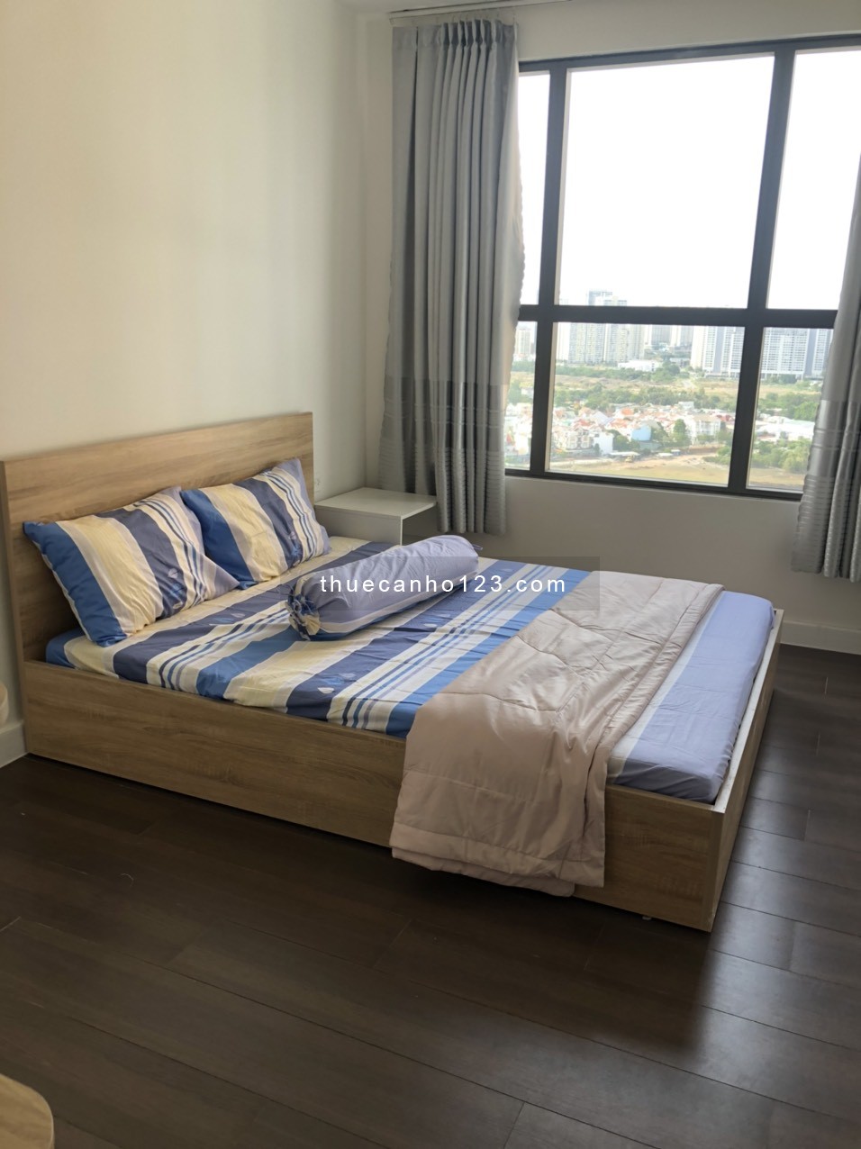 Chỉ 15.5tr thuê ngay căn hộ 2PN dt 73m2 đủ NT The Sun Avenue Quận 2