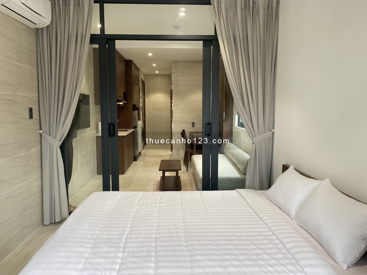 Khai trương căn hộ mới 1 pn balcon luxury ngay cầu Kiệu chợ Tân Định