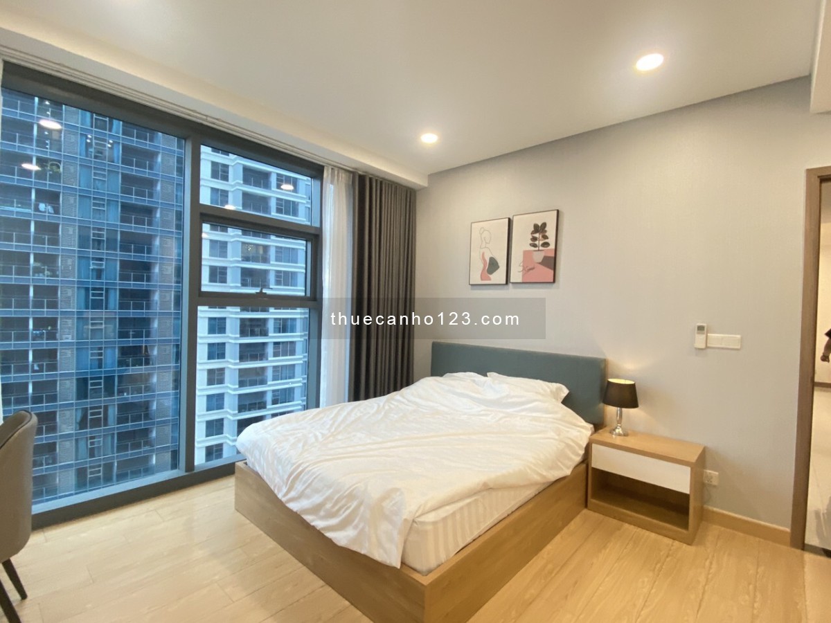 Cho thuê 2 phòng ngủ Sunwah Pearl dt 98m2 đầy đủ nội thất đơn giản giá 30tr