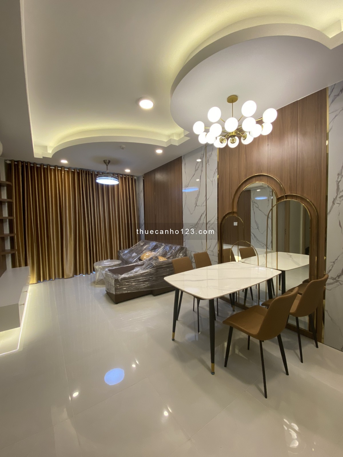 Căn hộ cho thuê 2 pn - 72m2 - Full Nội thất mới, nhà thiết kế kì công - Jamila Khang Điền Quận 9