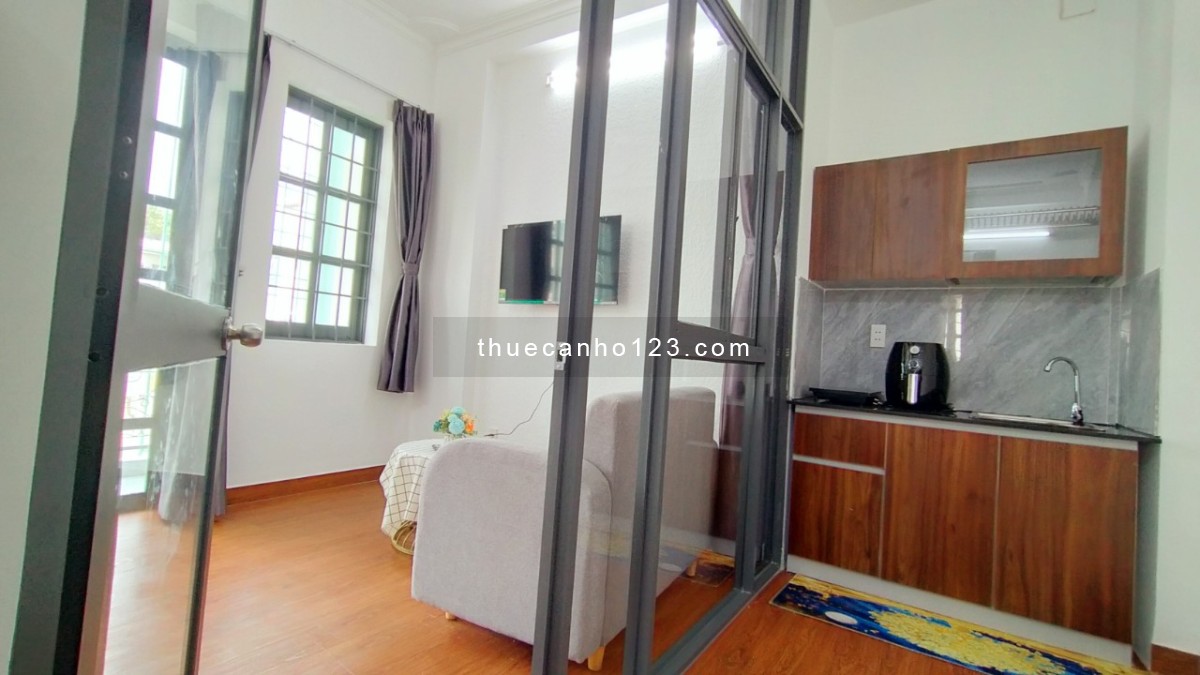 Căn hộ 1pn balcony full NT gần ĐH Hutech