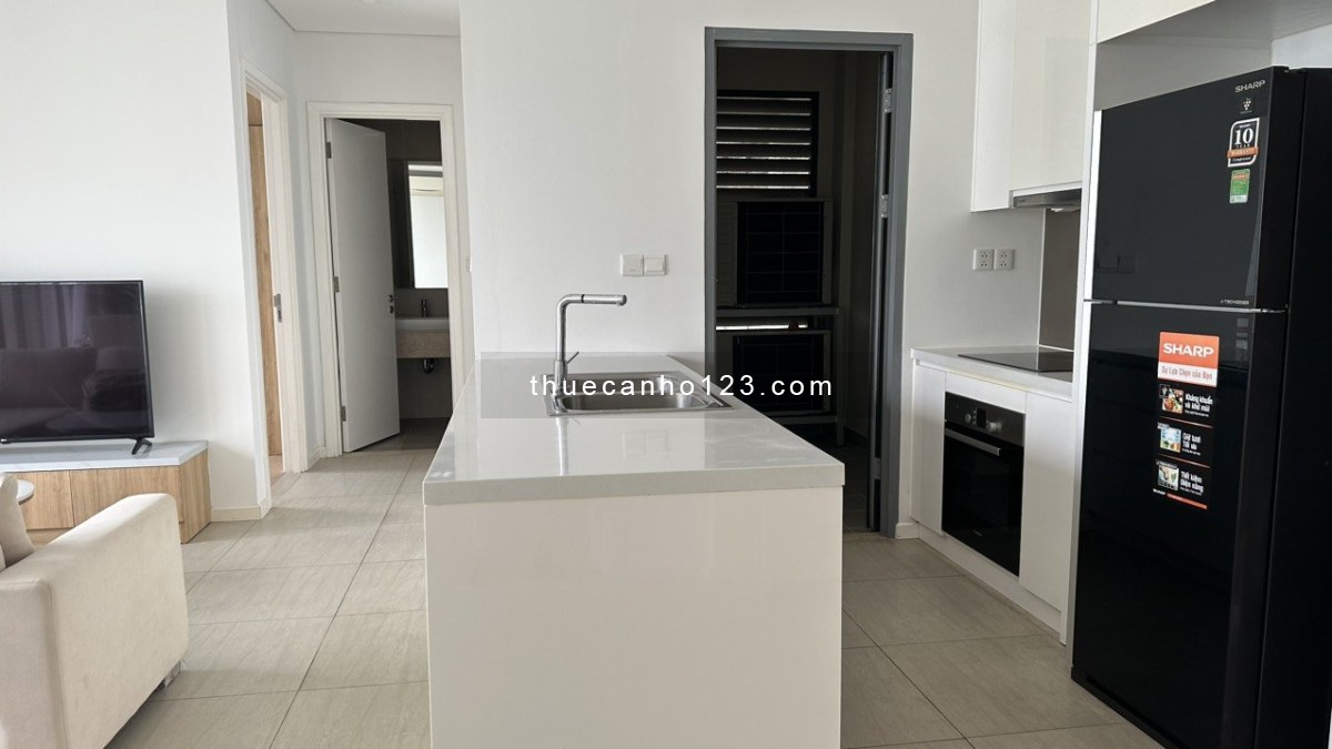 Thuê ngay 2pn tháp Maldives - Đảo Kim Cương, 90m2, view hồ bơi, giá 23tr/th