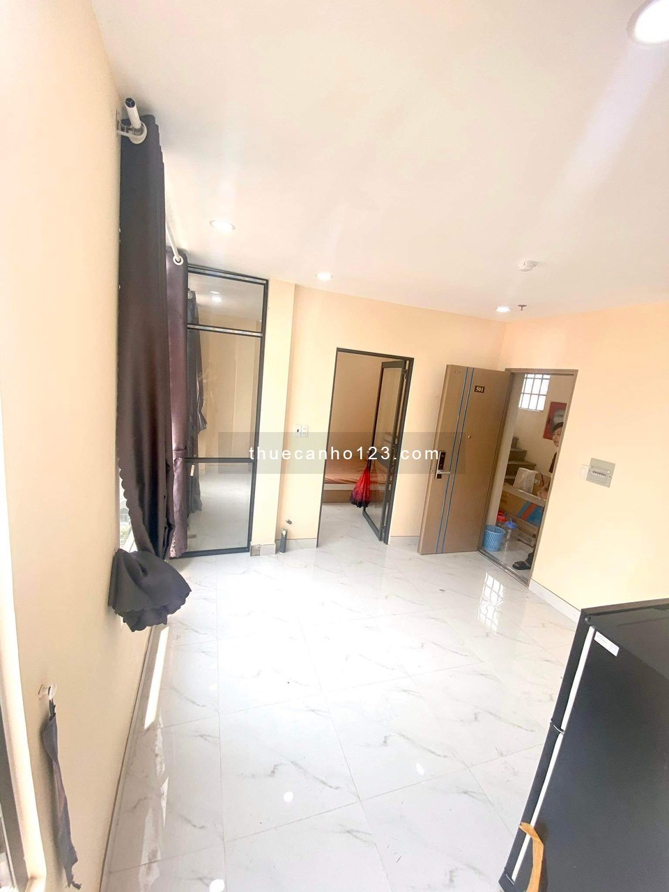 Căn hộ 1PN cửa sổ lớn gần Terra Royal, chợ Tân Định, Cầu Kiệu, Quận 3