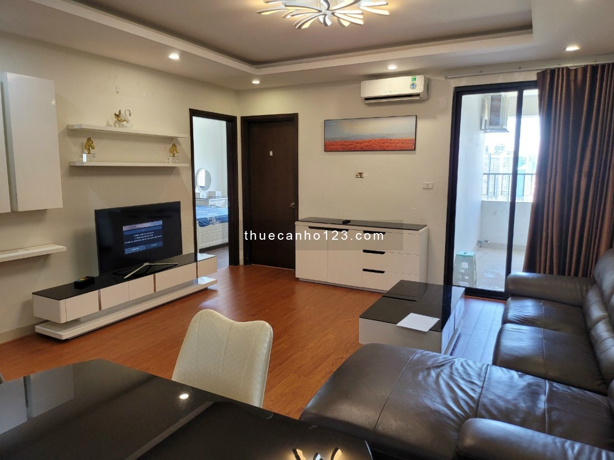 Cho thuê căn hộ chung cư FLC 36 Phạm Hùng. 70m2. 2 pn. full nội thất Vào Ở Ngay.