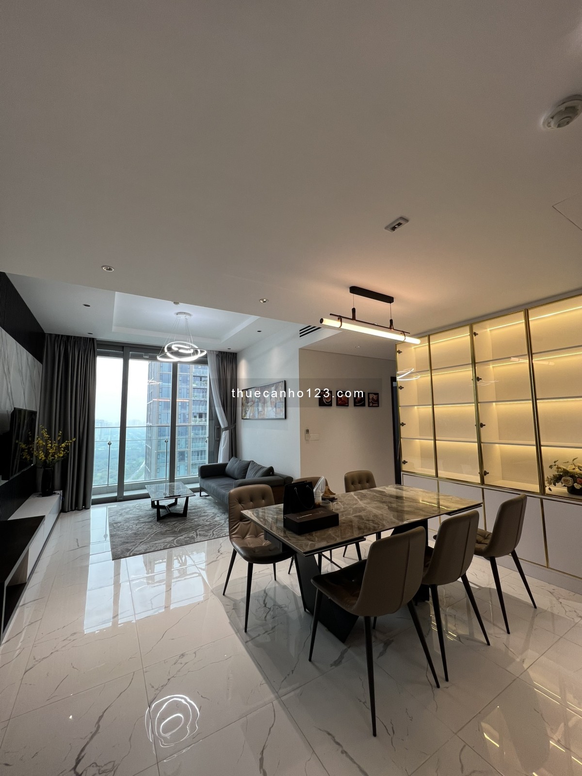 Vẻ đẹp từ sự chỉn chu 2 phòng ngủ Empire City – Full NT 36 triệu