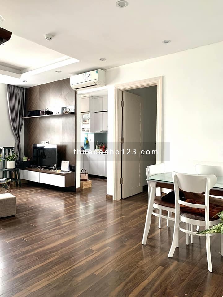 Cho thuê căn hộ 2pn2wc tại chung cư Eco City KĐT Việt Hưng. S:68m2 giá 10tr/th. Lh: 0968506947