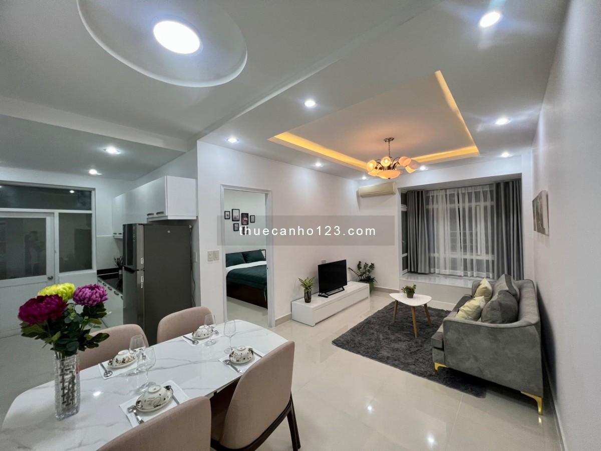 Cho thuê Sky Garden 3 , 2PN, 2WC nhà đẹp như hình giá 17 triệu ( giâ và hình thật)