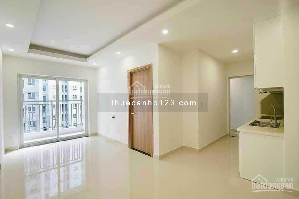 Cho thuê căn hộ Q7 Riverside 2 phòng 67m2 giá chỉ 8 triệu LH:0901100395