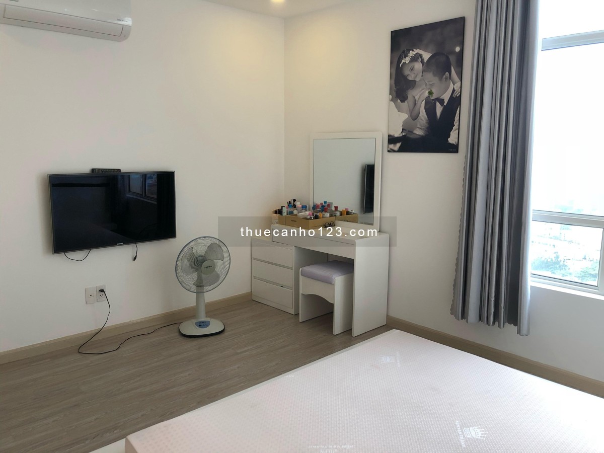 Cho thuê căn hộ chung cư Giai Việt Tạ Quang Bửu Q.8 có 3 Phòng ngủ, dt 115 m giá 14 tr/th
