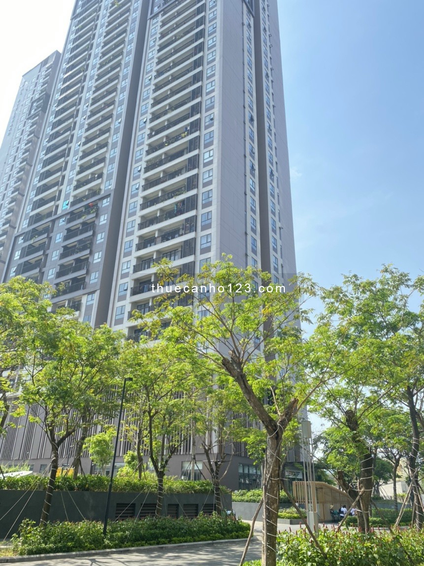 Chính Chủ Cho thuê căn hộ tại Opal Boulevard - 2 phòng ngủ, 75m2, hướng view landmark.