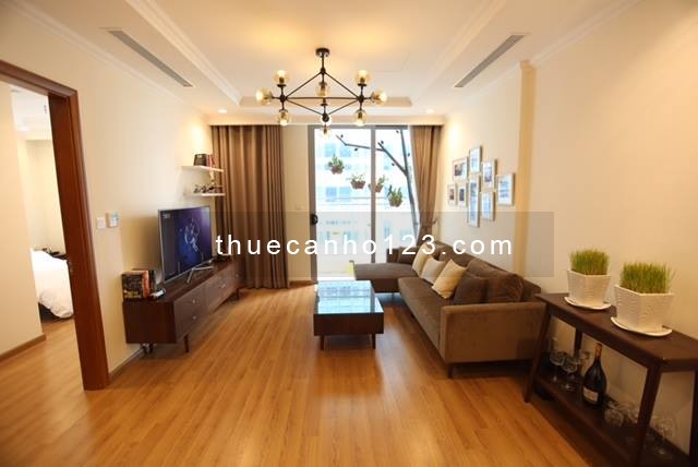 Cho thuê căn 3 ngủ đủ đồ tầng 15 tòa nhà Vinhomes Nguyễn Chí Thanh (MPDV)