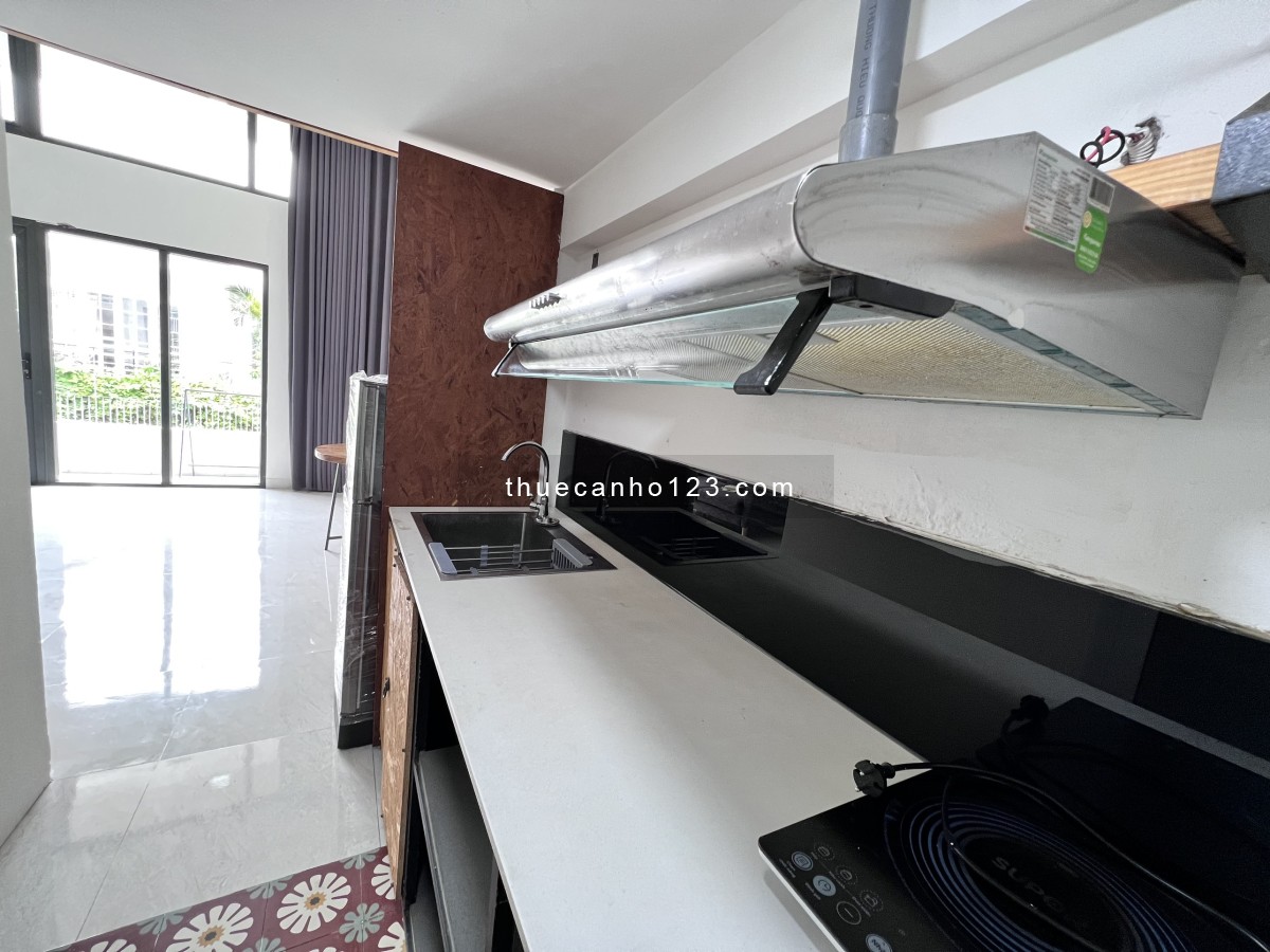 Chdv duplex có ban công, nội thất hiện đại