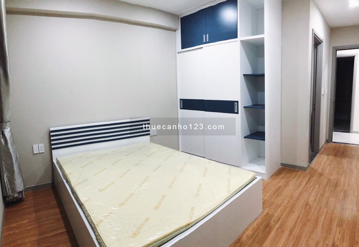 cho thuê căn hộ đẹp ở Park Legend - Tân Bình - 100m2 3 phòng ngủ giá: 18tr/th lh sơn: 0905979041