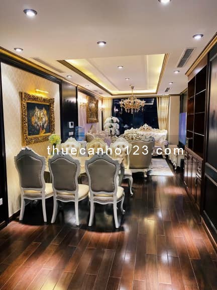 Cho thuê căn hộ đẹp nhất dự án HC golden City, 3pn 2wc, 120m2 22tr/th. LH 0968506947