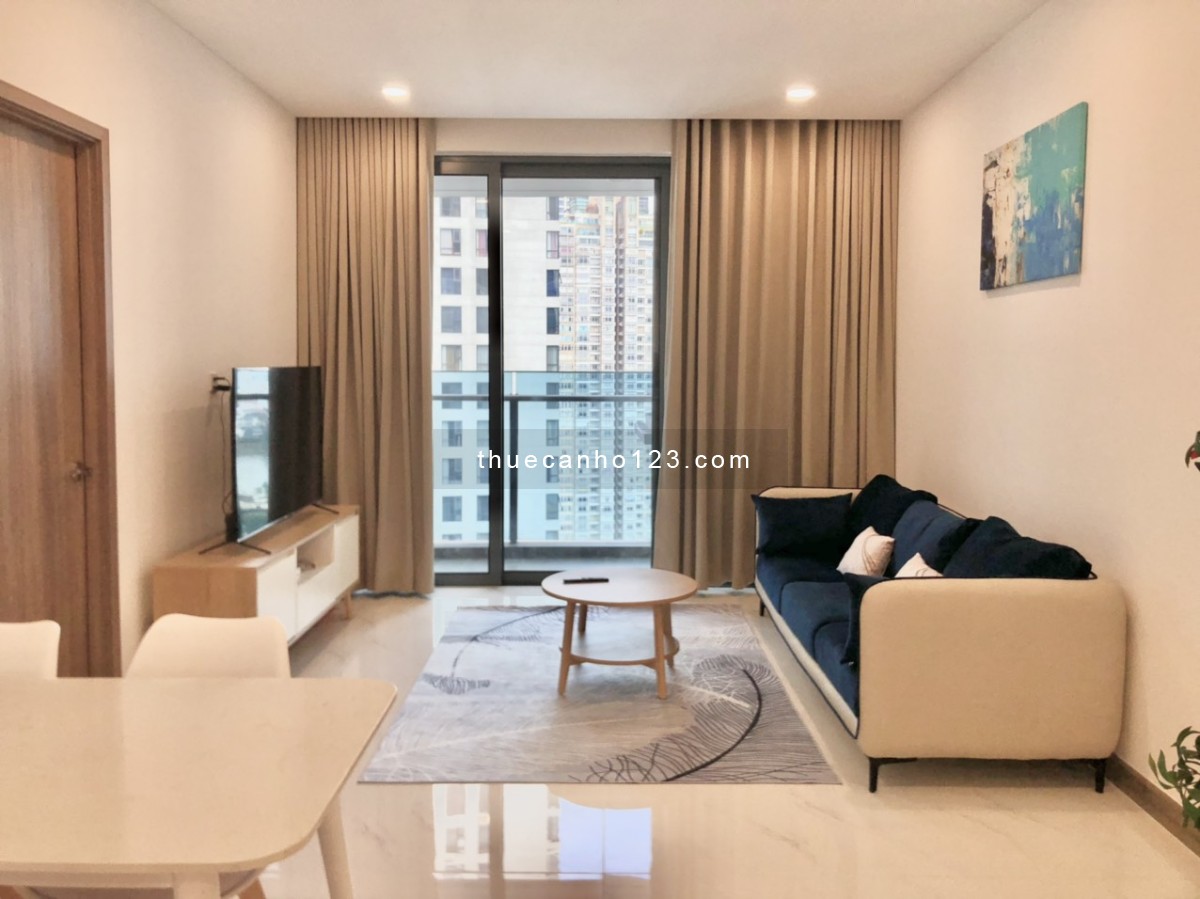 Căn hộ 2 phòng ngủ 92m2, tại SUNWAH PEARL, nội thất Cao Cấp Sang trọng, giá thuê 33 triệu