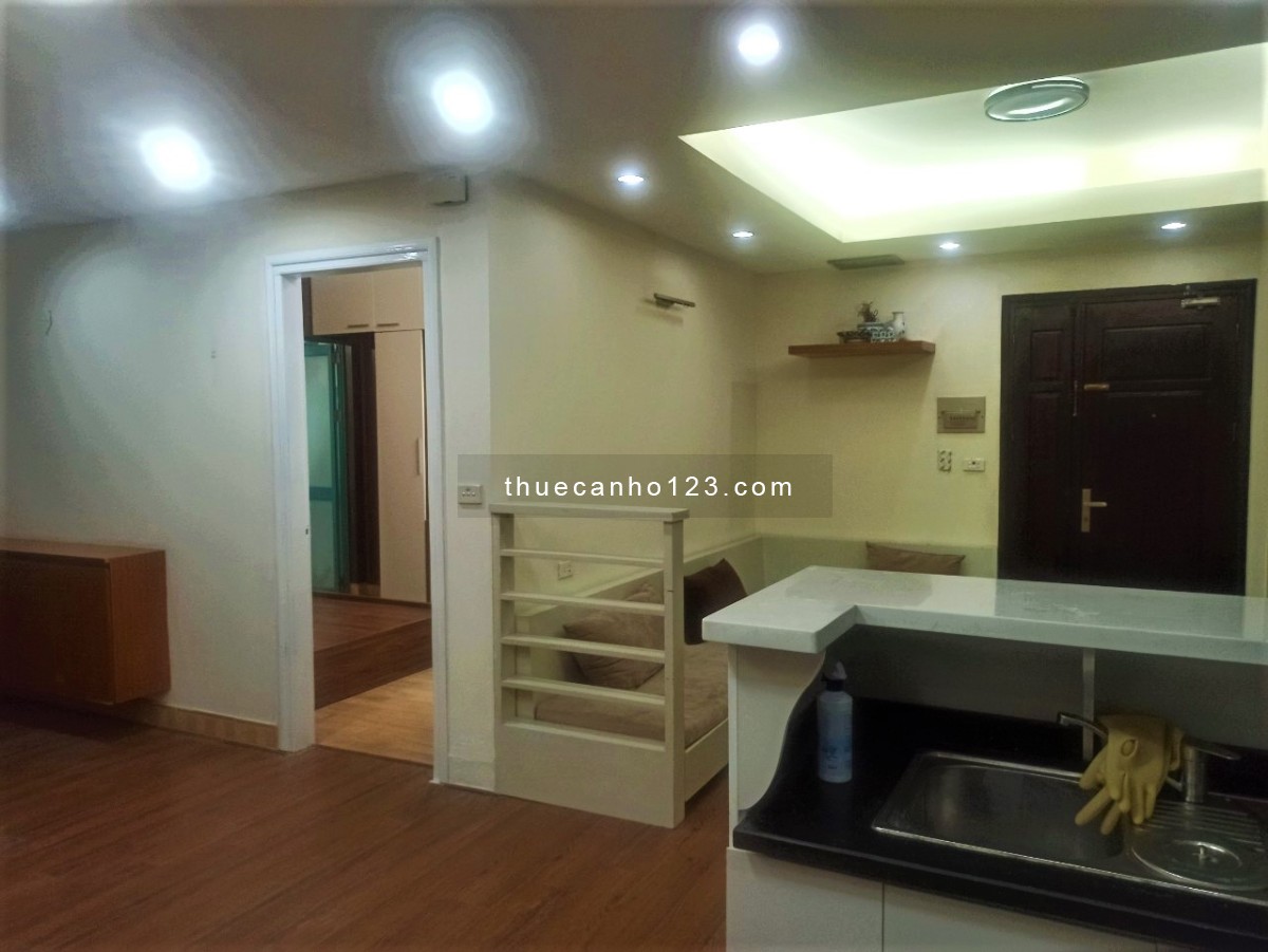 Cho thuê căn hộ chung cư 2PN, Full nội thất tại 671 Hoàng Hoa Thám, Ba Đình, HN