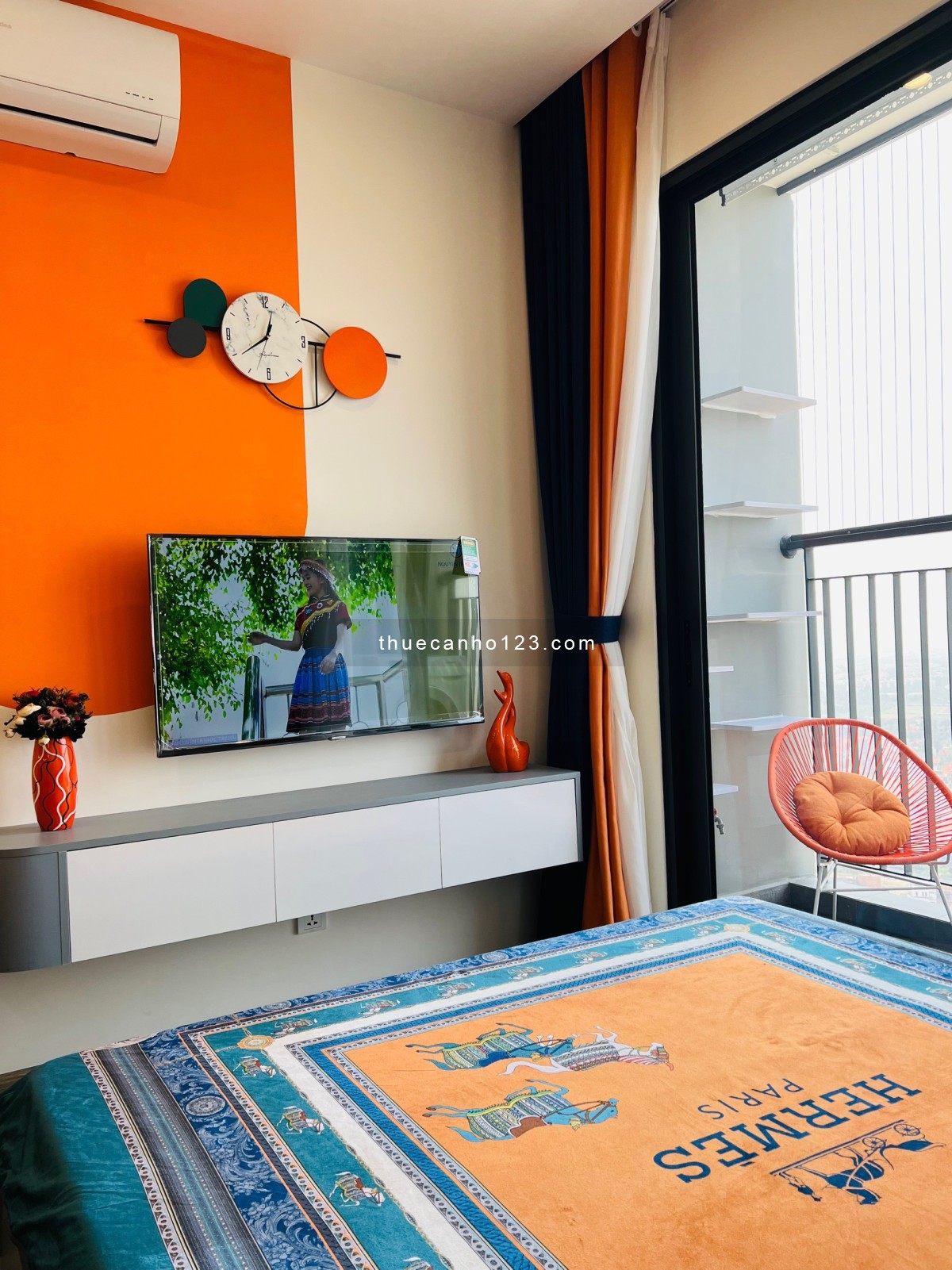 Studio 6,5 triệu Full Đồ, tầng trung, View hồ, có gia lộc LH 0857242000