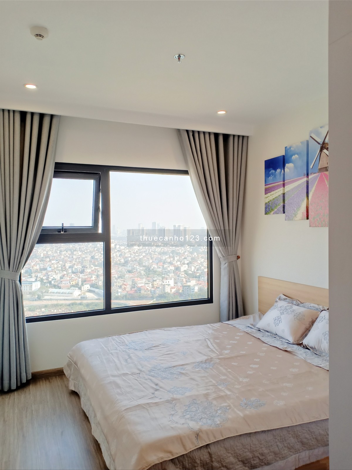 Hottt! Cho thuê căn hộ 2Pn 1Wc full nội thất giá 9tr5/th tại Vinhomes Smart City, LH: 0365 811 049