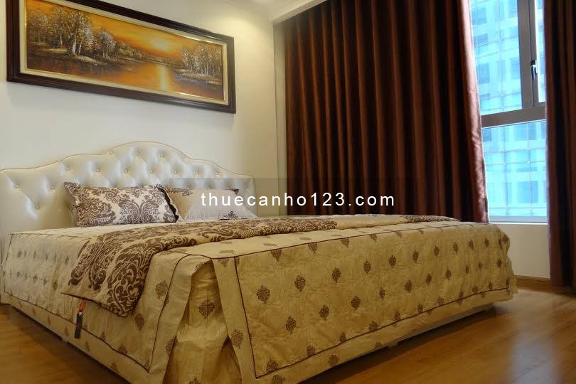 Cho thuê căn hộ chung cư Vinhomes Nguyễn Chí Thanh, 2 ngủ, full đồ, đẹp xịn, Lh 0932438182