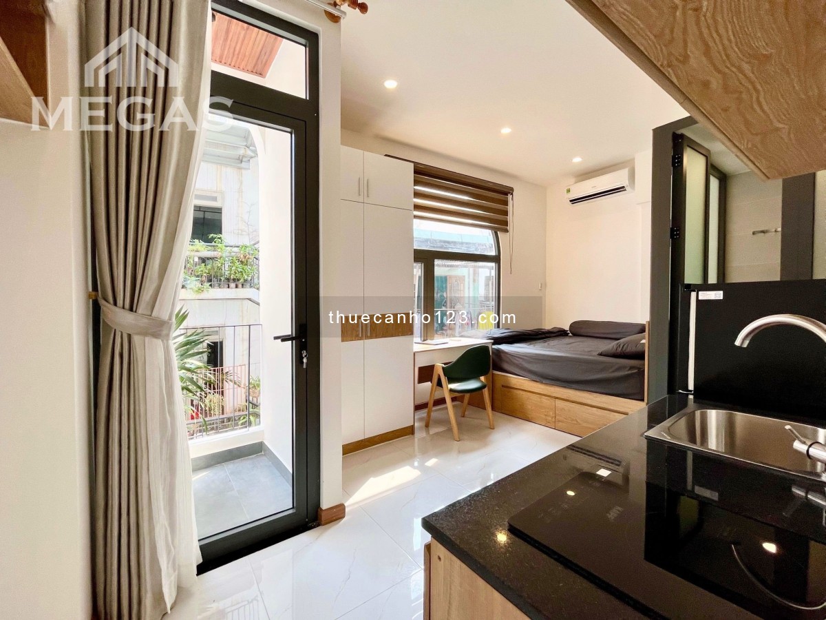 Cho thuê căn hộ Q3 mới 100%, hiện đại, ban công/cửa sổ gần CV Lê Thị Riêng