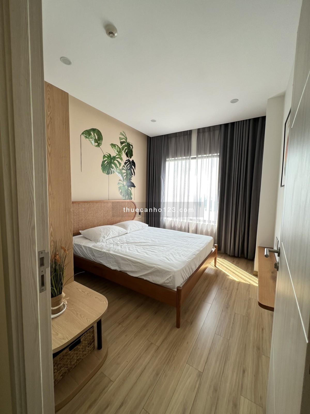 View cực đẹp ôm trọn vòng sông omega cho căn 2PN, 61m2, thiết kế cực tối ưu, 16.5 triệu, NewCity